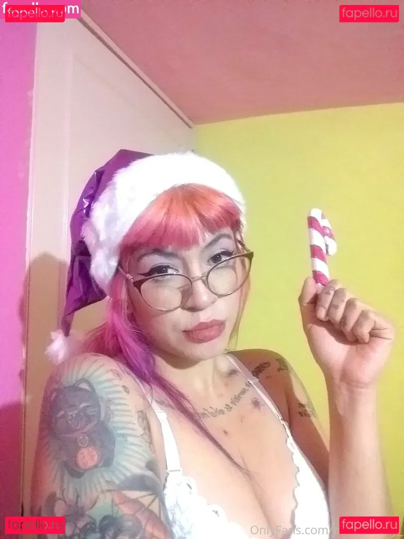 banajii Onlyfans Photo Gallery 