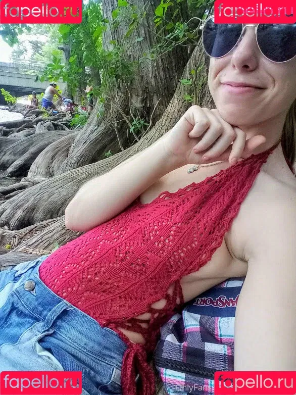 thoughtypraxis Onlyfans Photo Gallery 