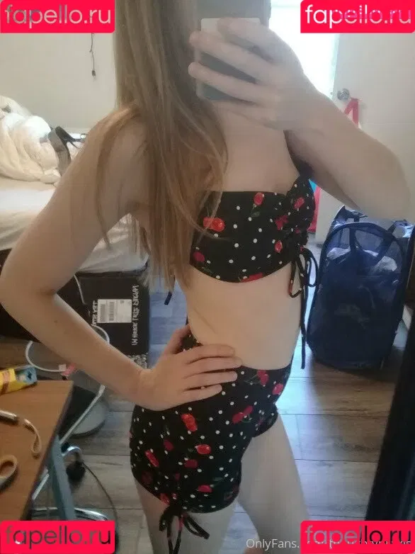 thoughtypraxis Onlyfans Photo Gallery 
