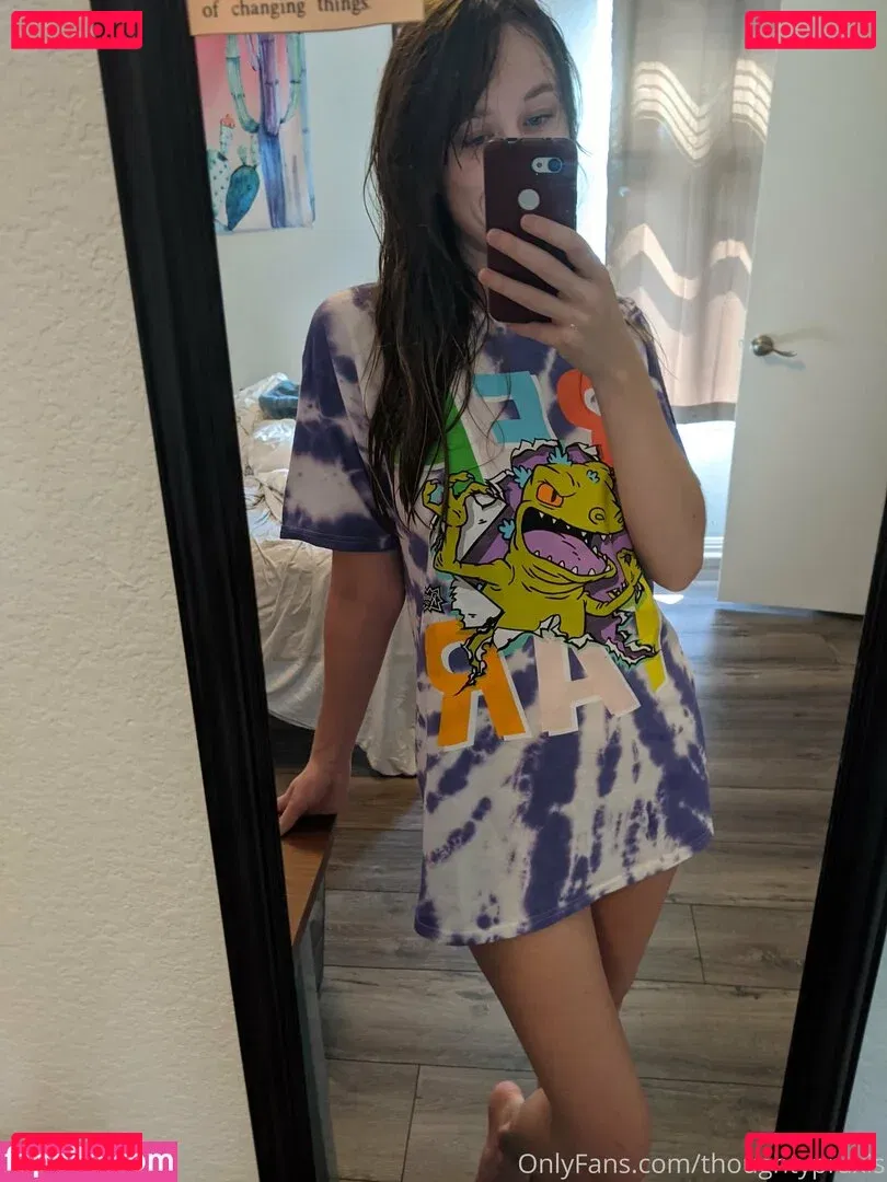 thoughtypraxis Onlyfans Photo Gallery 