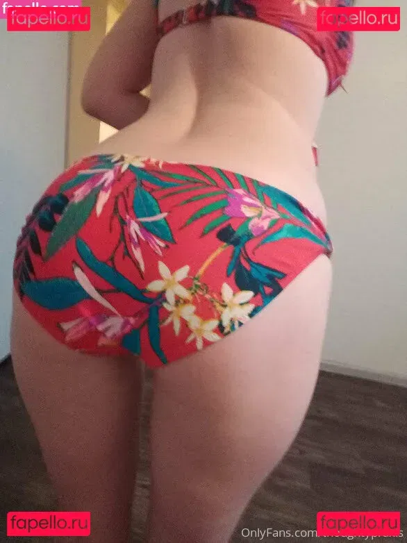 thoughtypraxis Onlyfans Photo Gallery 