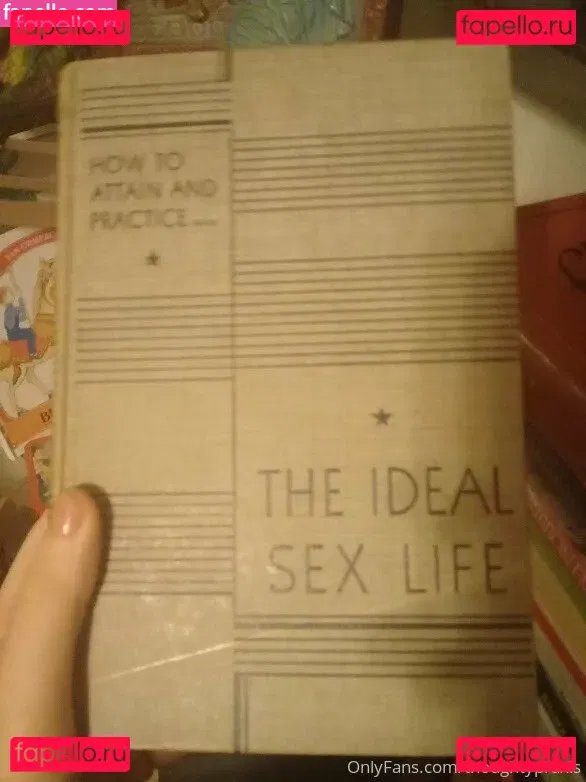 thoughtypraxis Onlyfans Photo Gallery 