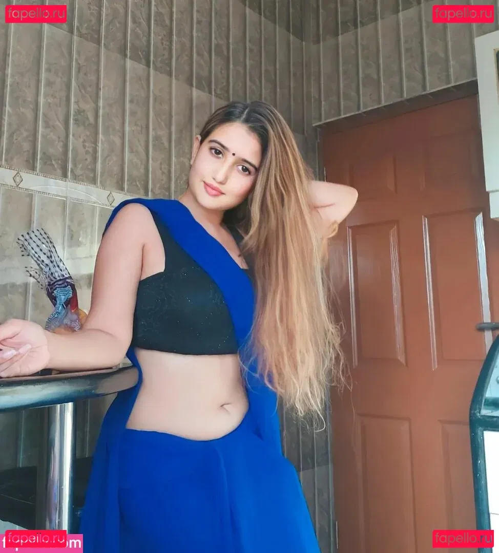 Aniza Hazel Onlyfans Photo Gallery 