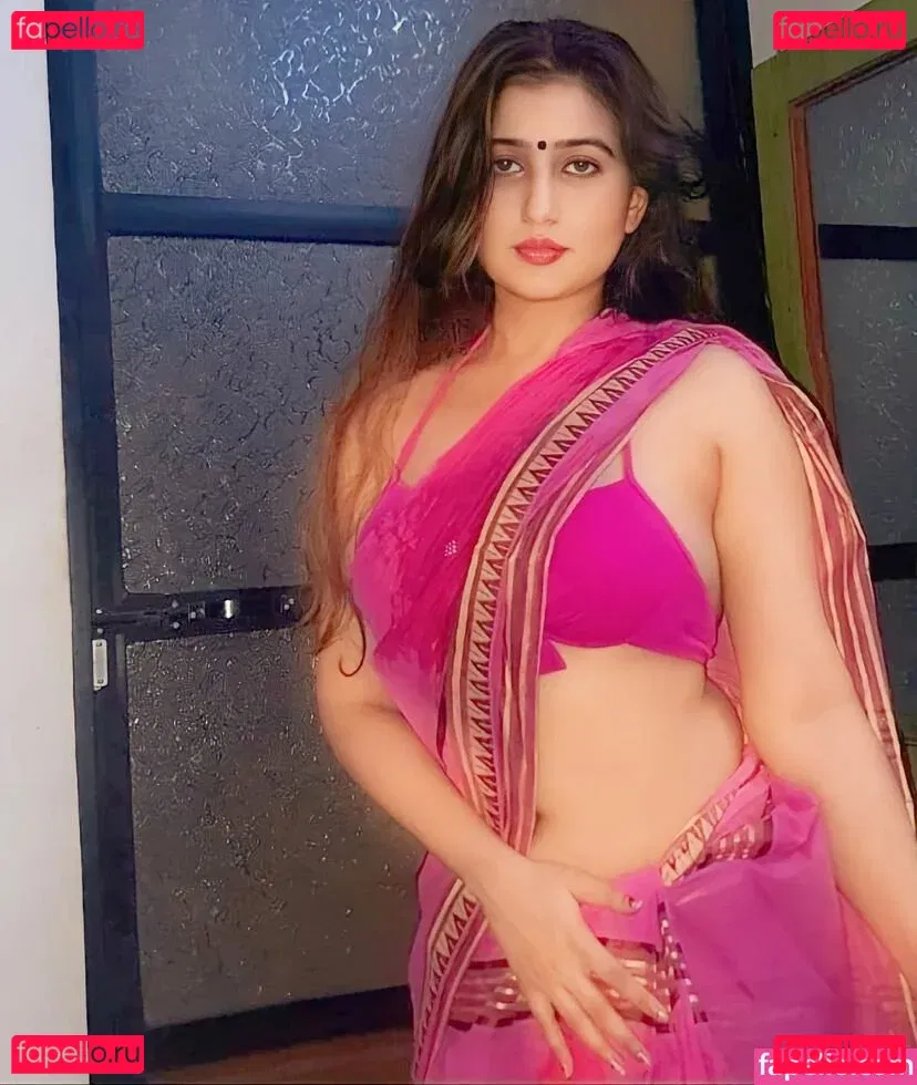 Aniza Hazel Onlyfans Photo Gallery 