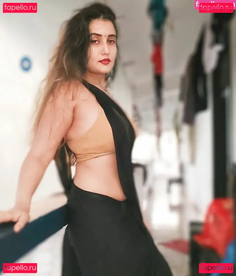 Aniza Hazel Onlyfans Photo Gallery 