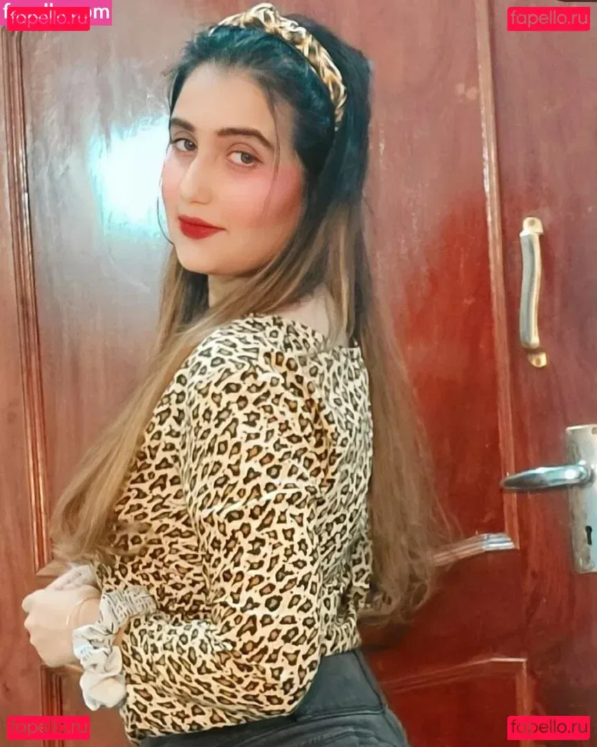 Aniza Hazel Onlyfans Photo Gallery 