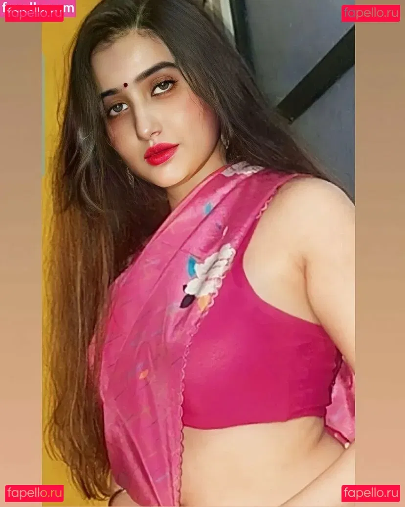 Aniza Hazel Onlyfans Photo Gallery 