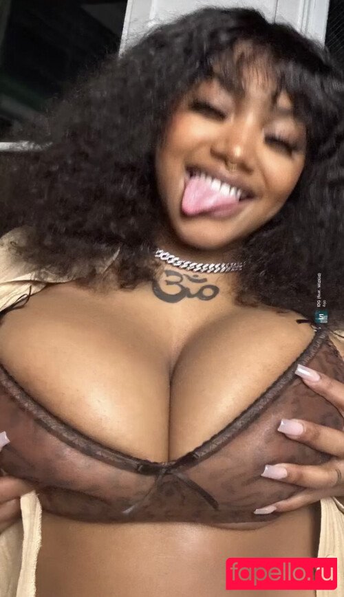 Oyastorms Nude Onlyfans Photo 11