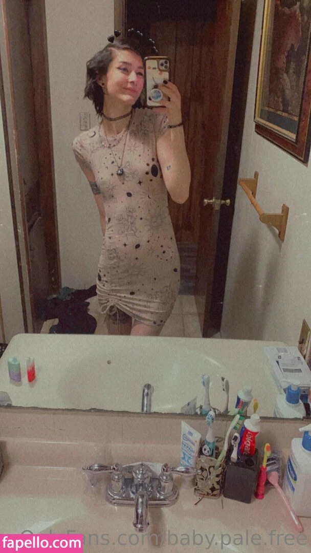 baby.pale.free Onlyfans Photo Gallery 