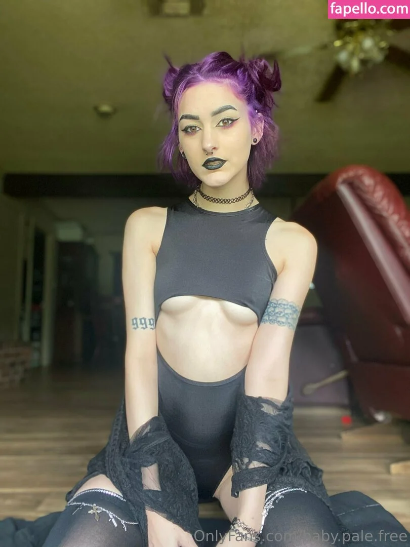 baby.pale.free Onlyfans Photo Gallery 
