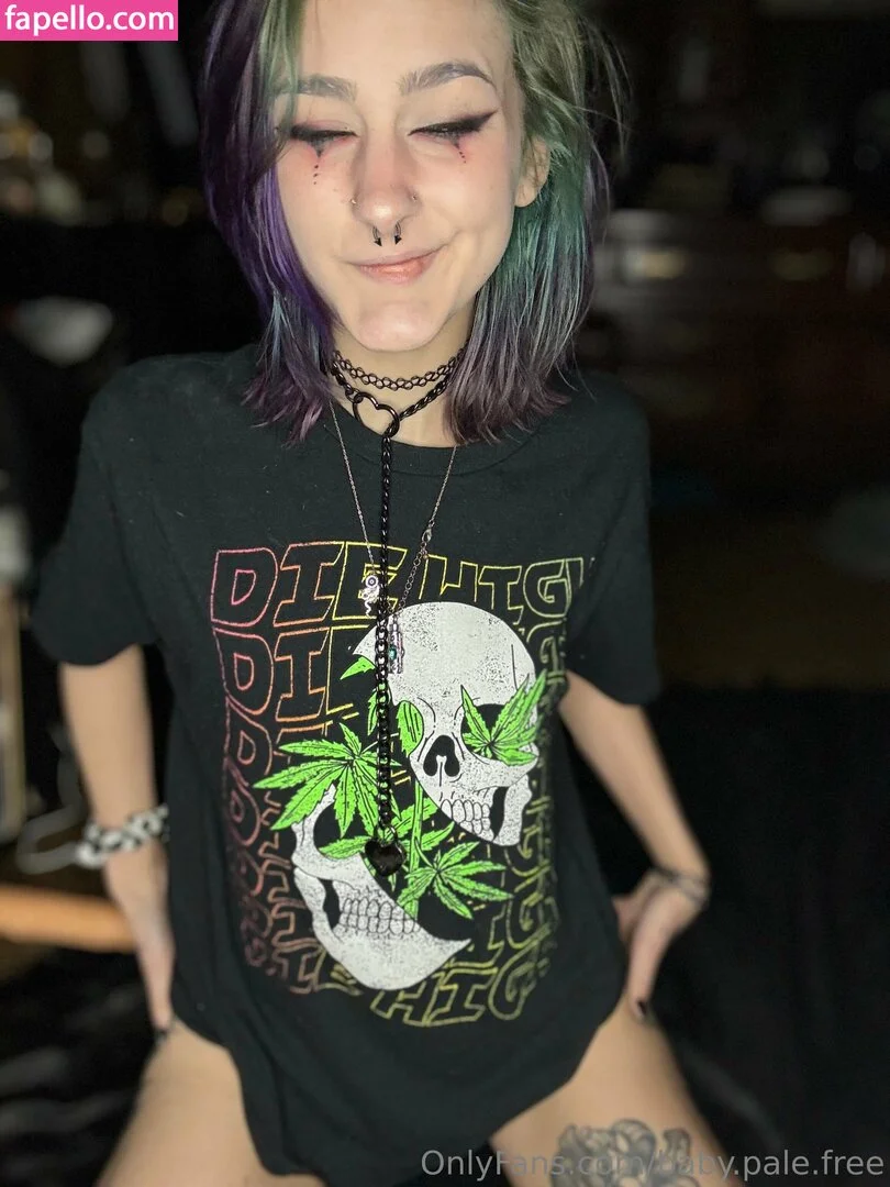 baby.pale.free Onlyfans Photo Gallery 