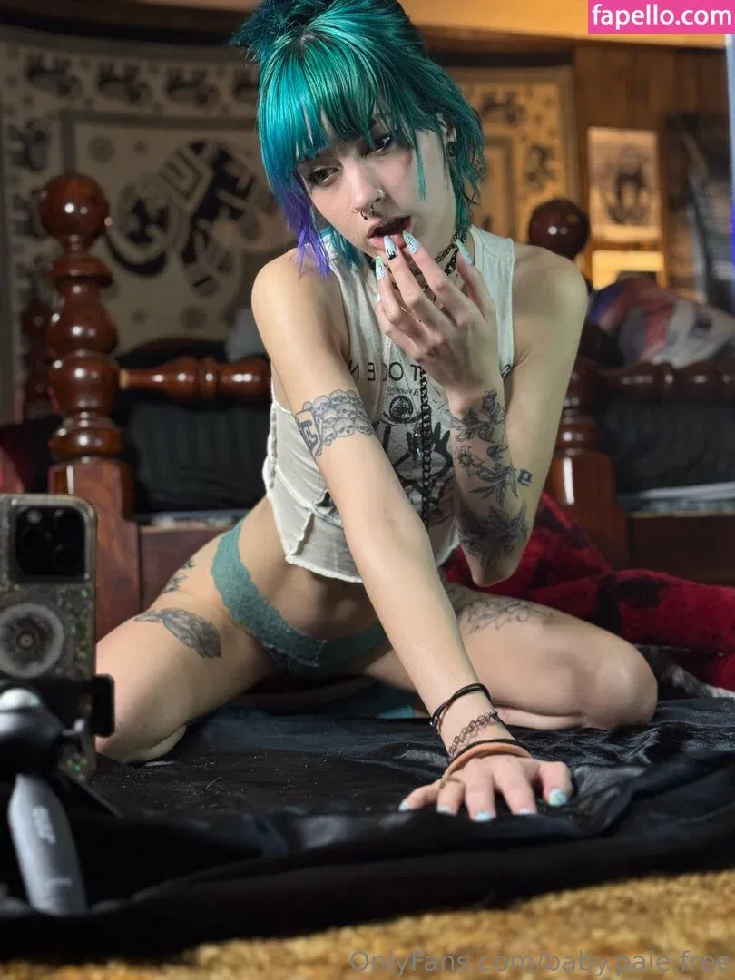 baby.pale.free Onlyfans Photo Gallery 
