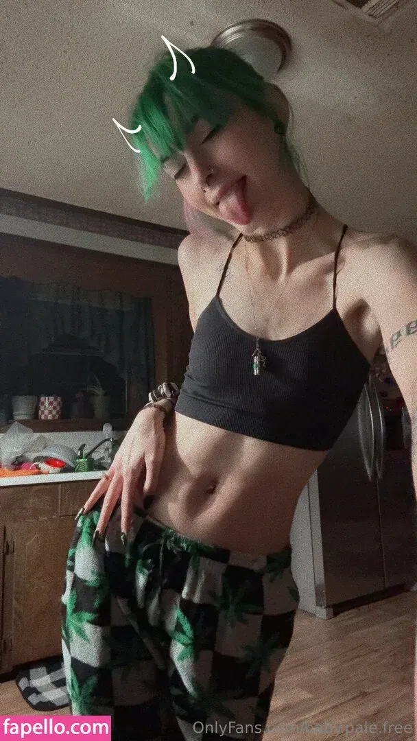 baby.pale.free Onlyfans Photo Gallery 