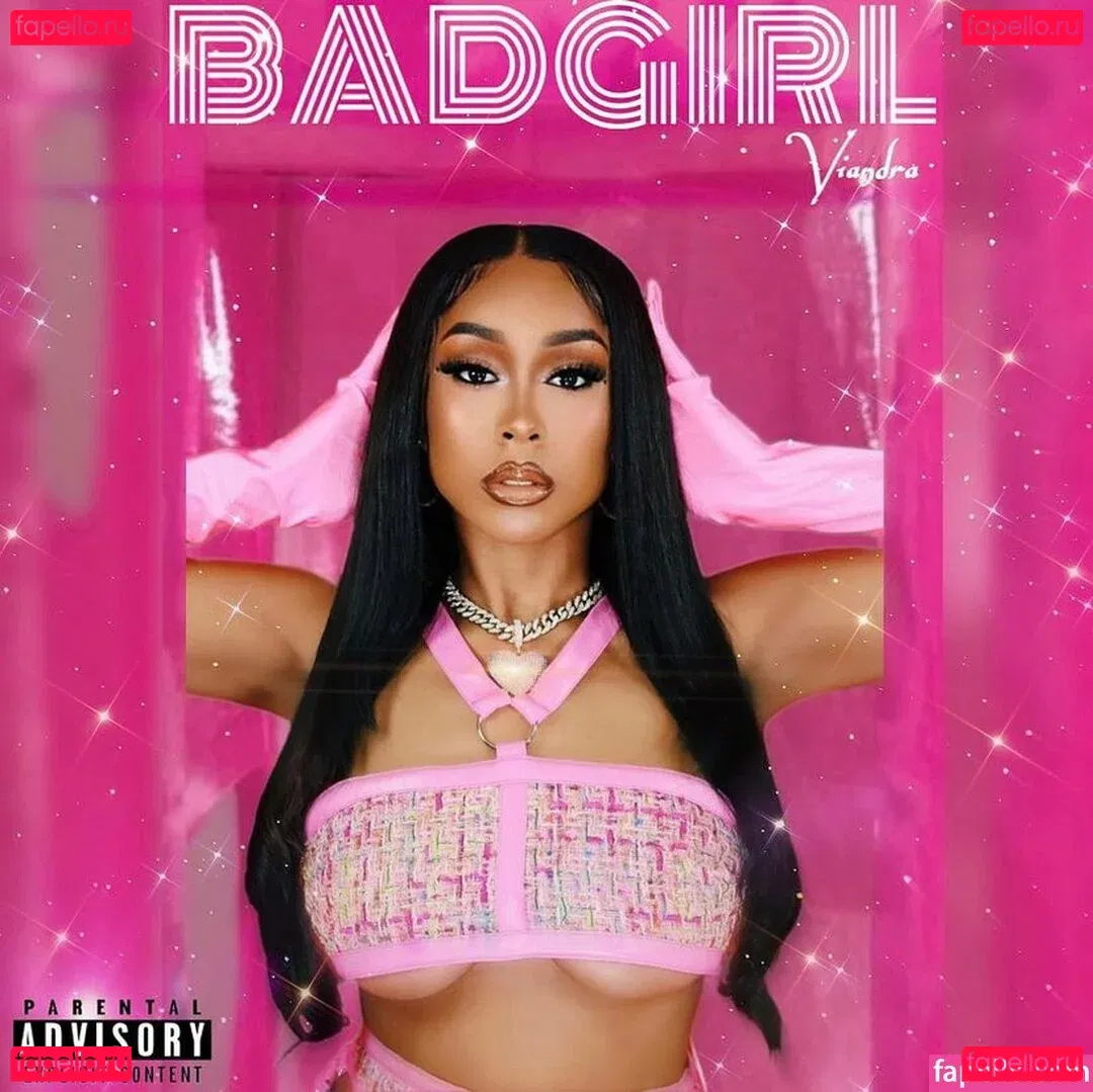 viandradunn Onlyfans Photo Gallery 