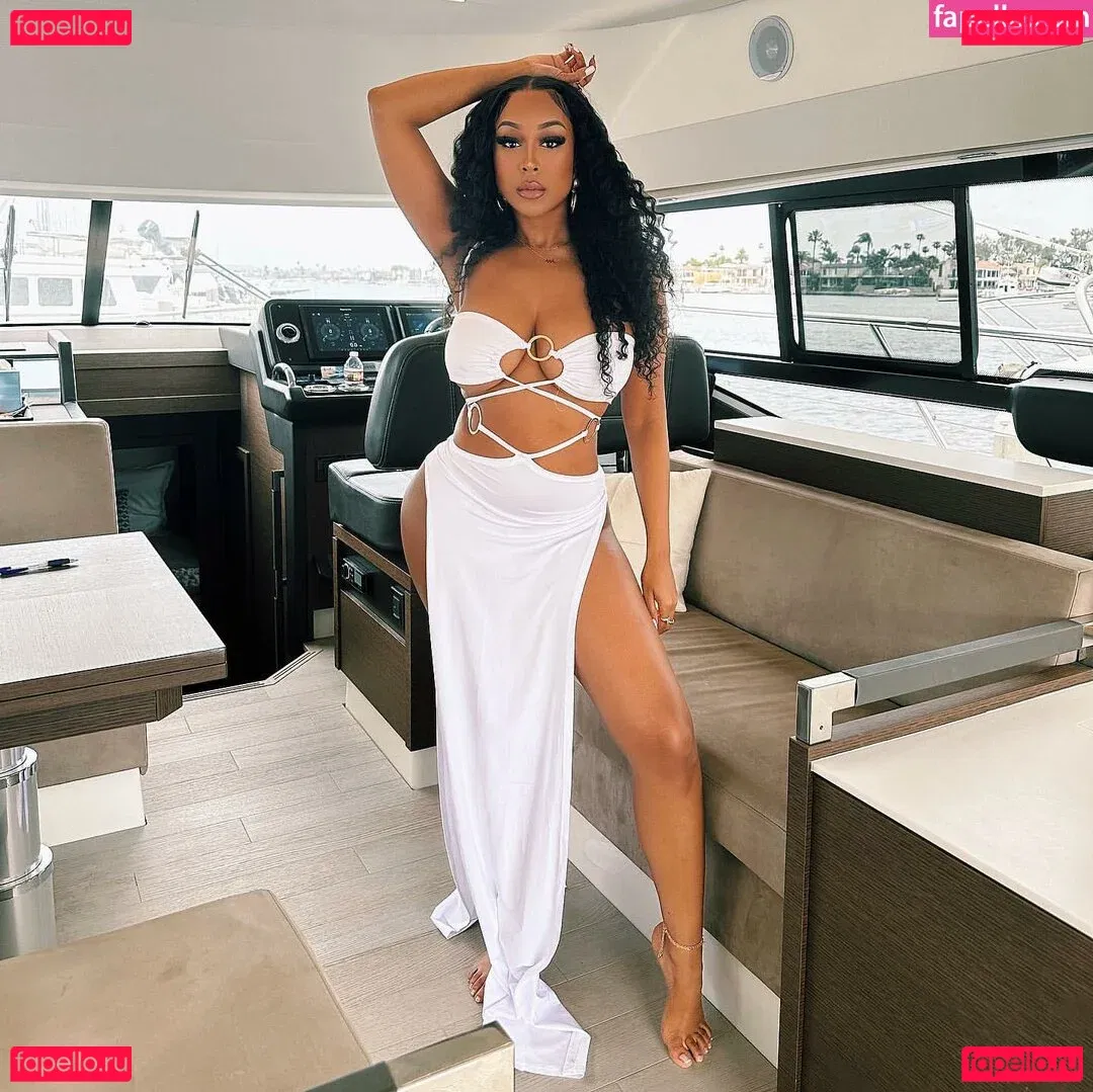 viandradunn Onlyfans Photo Gallery 