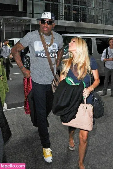 Brande Roderick Onlyfans Photo Gallery 