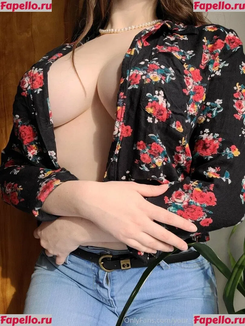 Your_Submissive_Doll Onlyfans Photo Gallery 