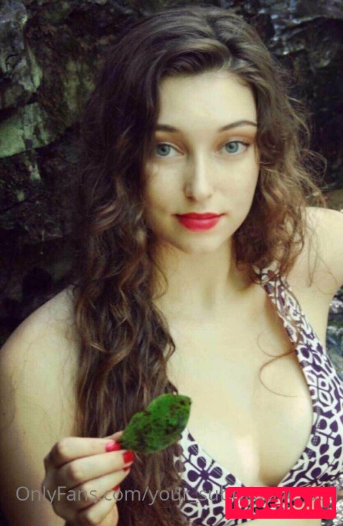 Your_Submissive_Doll Onlyfans Photo Gallery 