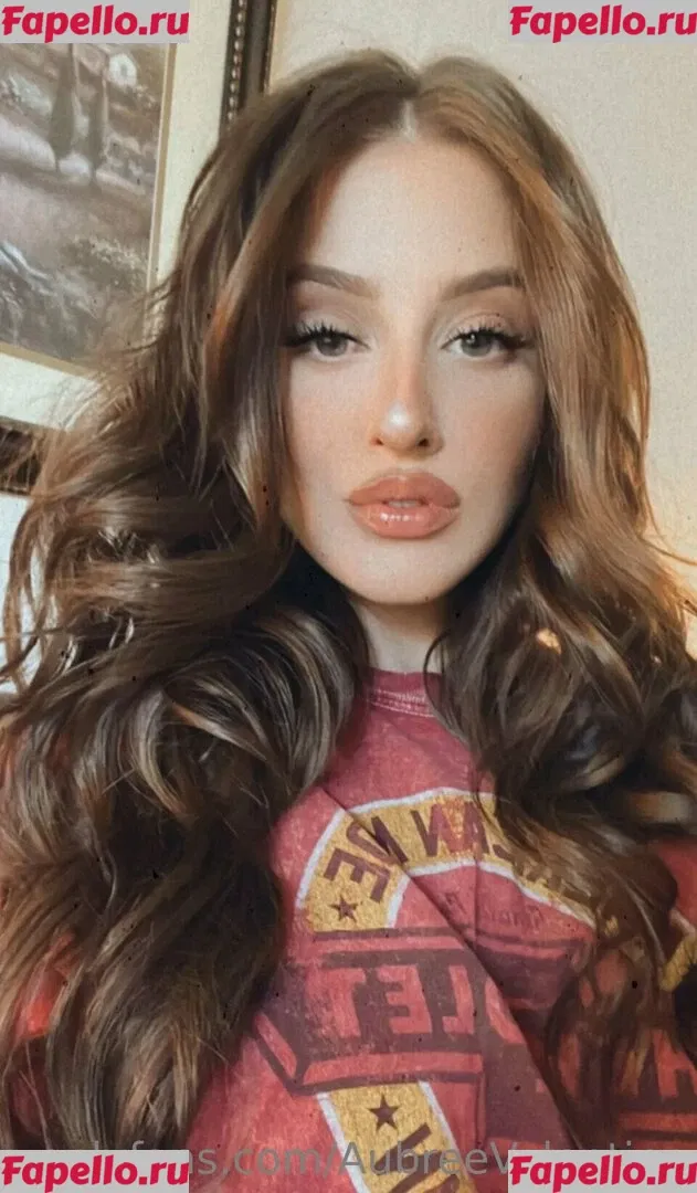 Aubree Valentine Onlyfans Photo Gallery 