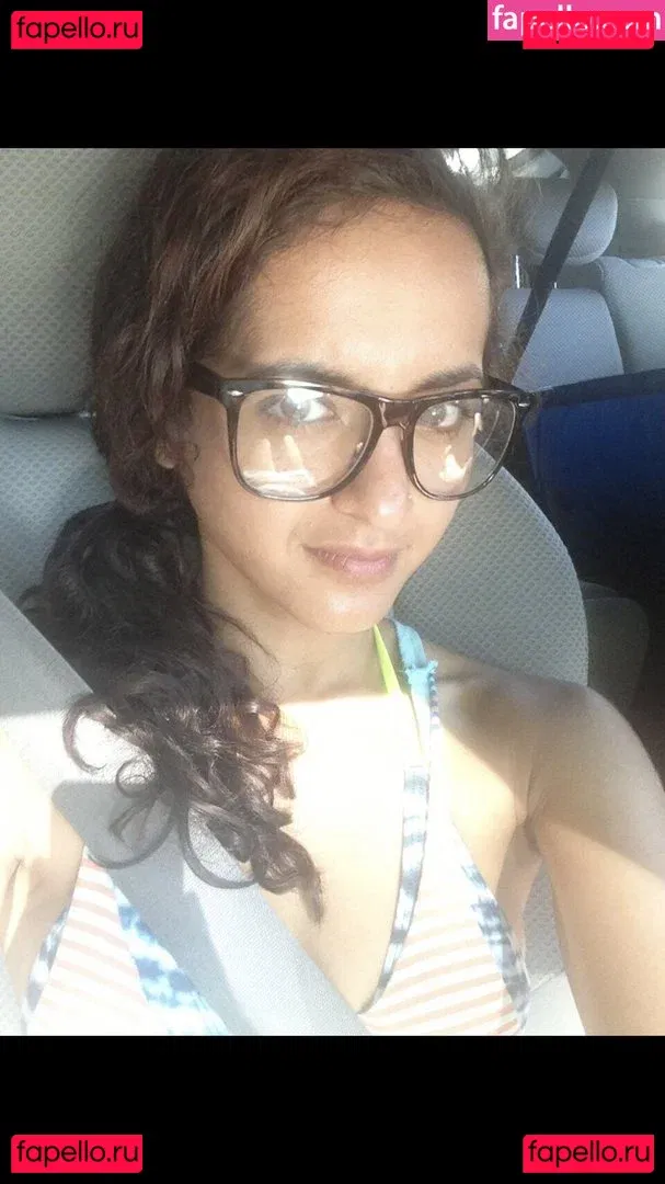 Eden Mama Onlyfans Photo Gallery 