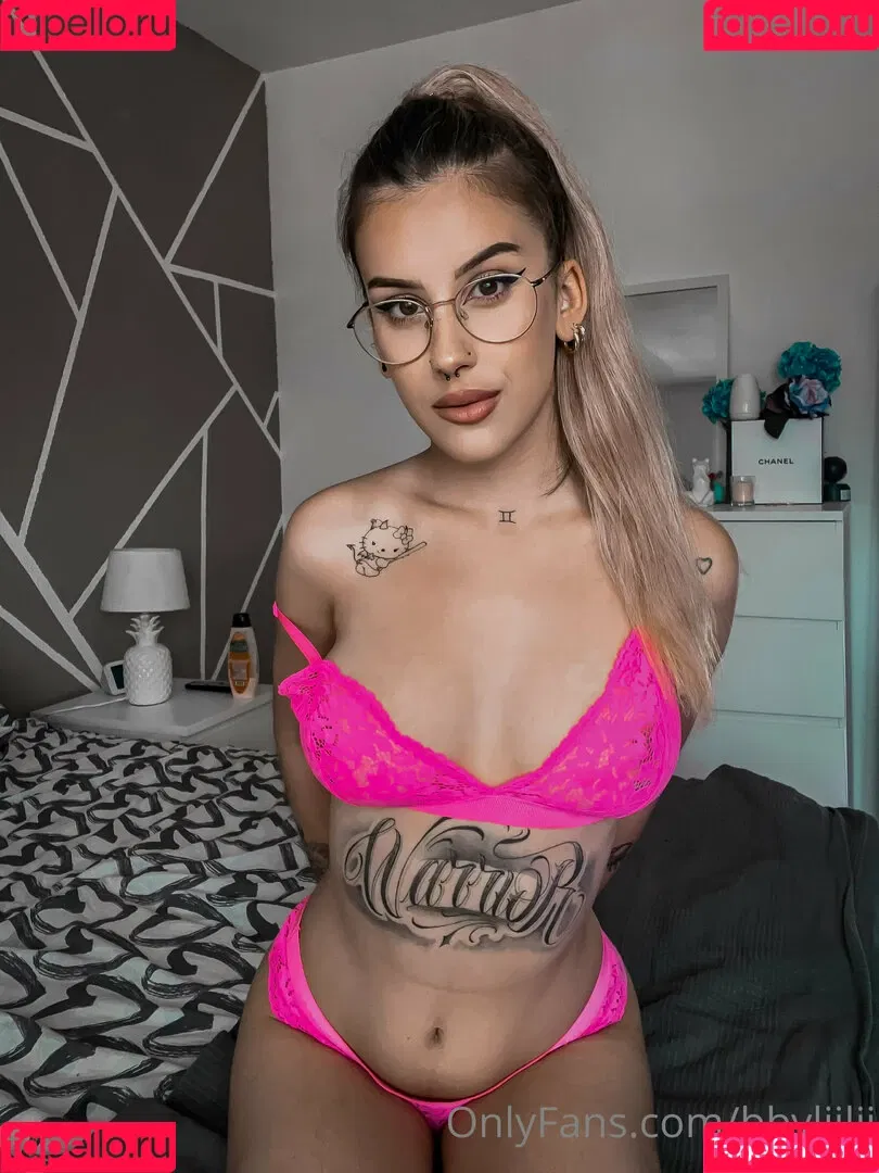 bbyliilii Onlyfans Photo Gallery 