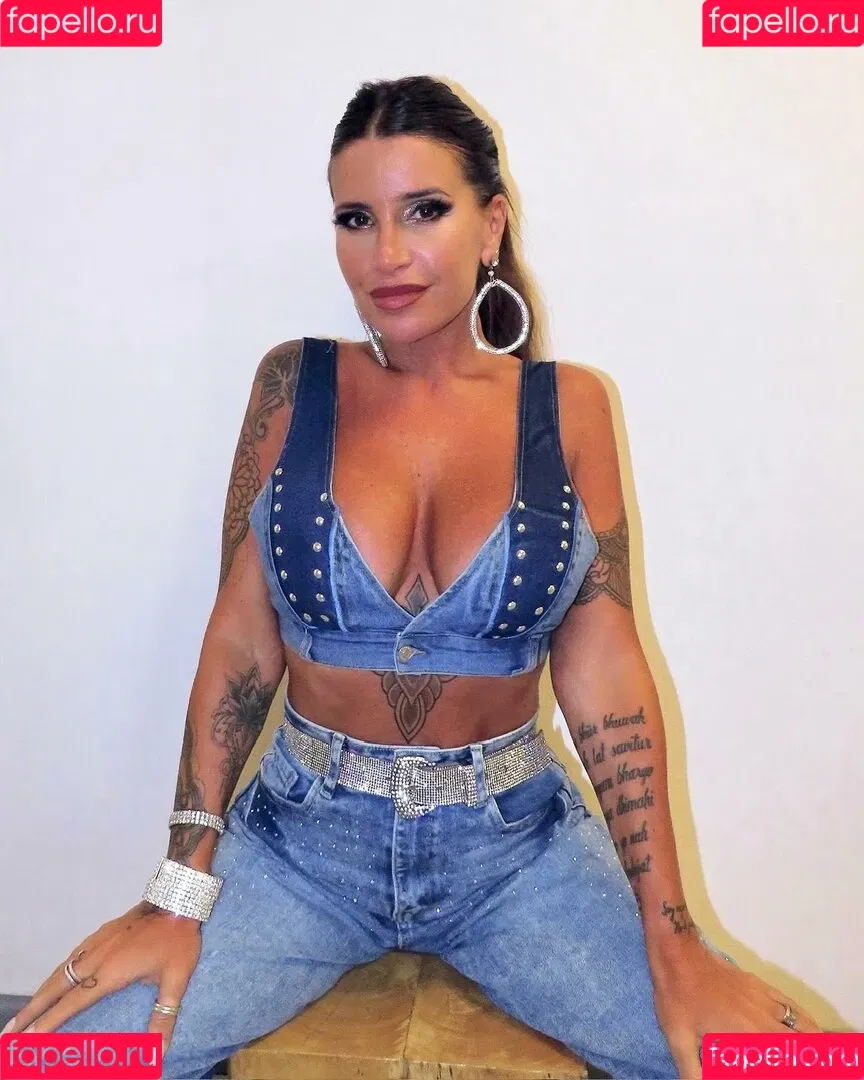 Florencia Pena Onlyfans Photo Gallery 