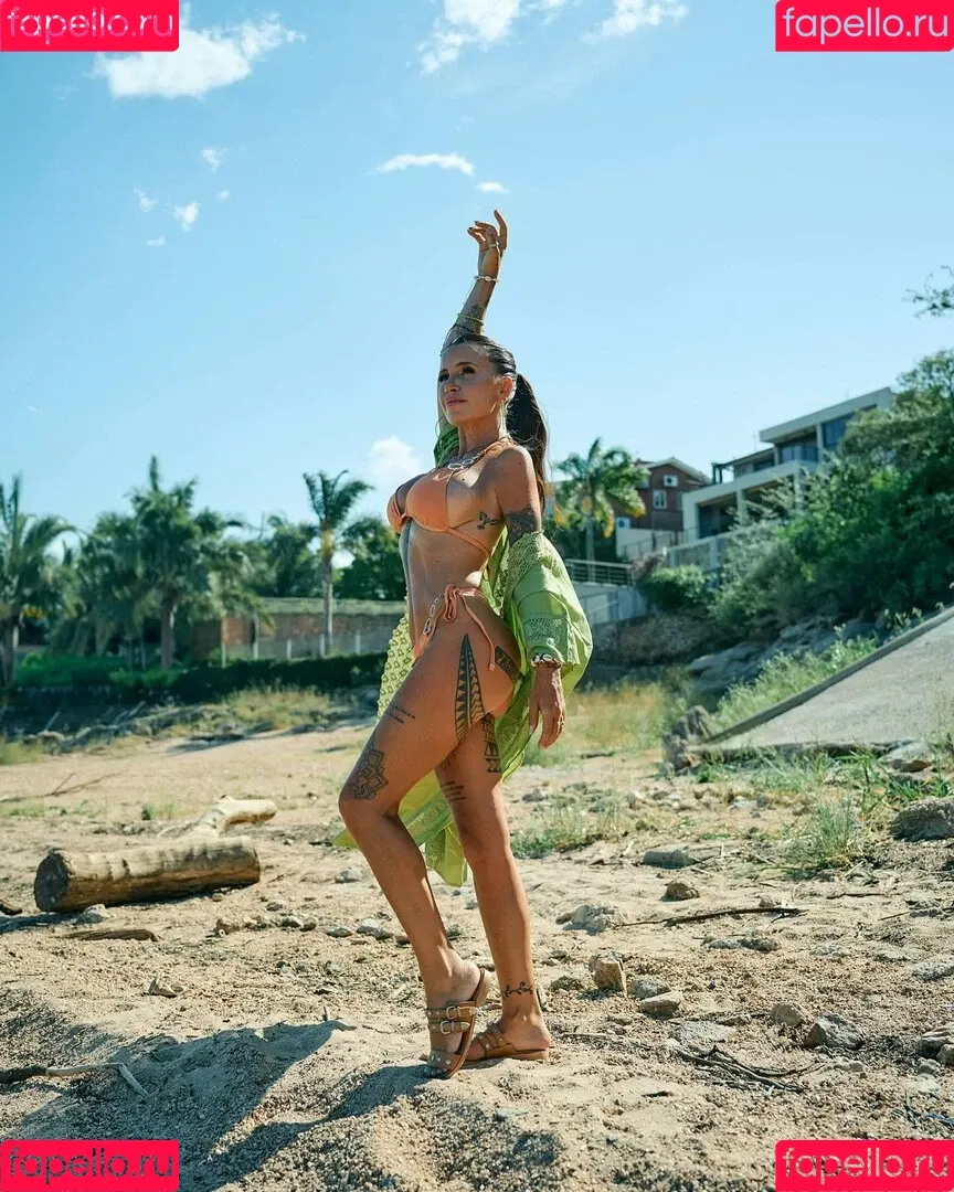 Florencia Pena Onlyfans Photo Gallery 