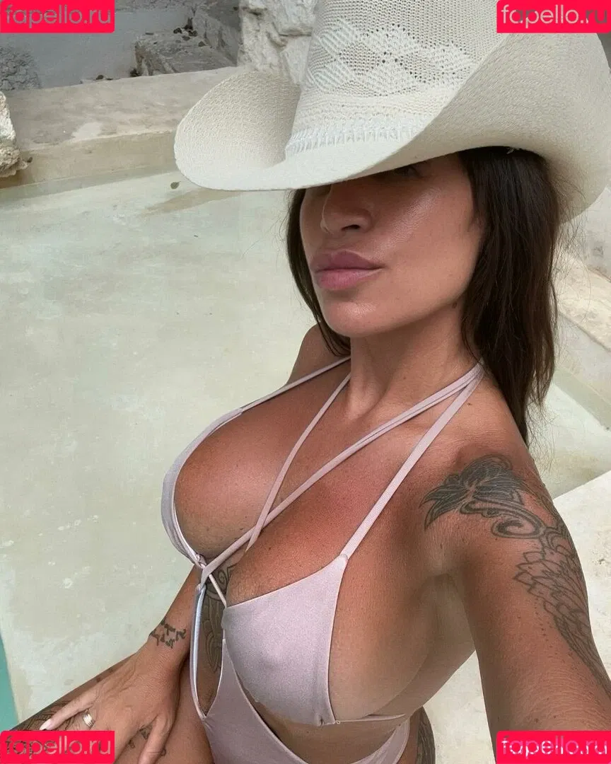 Florencia Pena Onlyfans Photo Gallery 