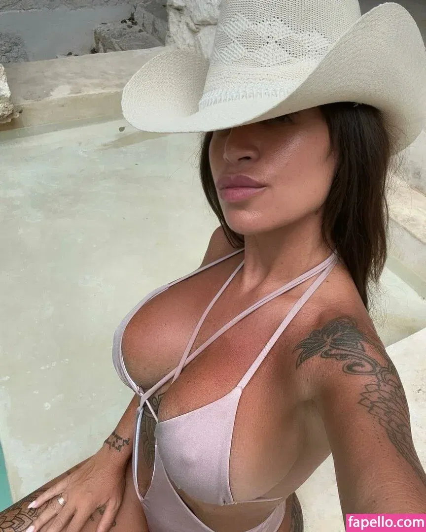 Florencia Pena Onlyfans Photo Gallery 