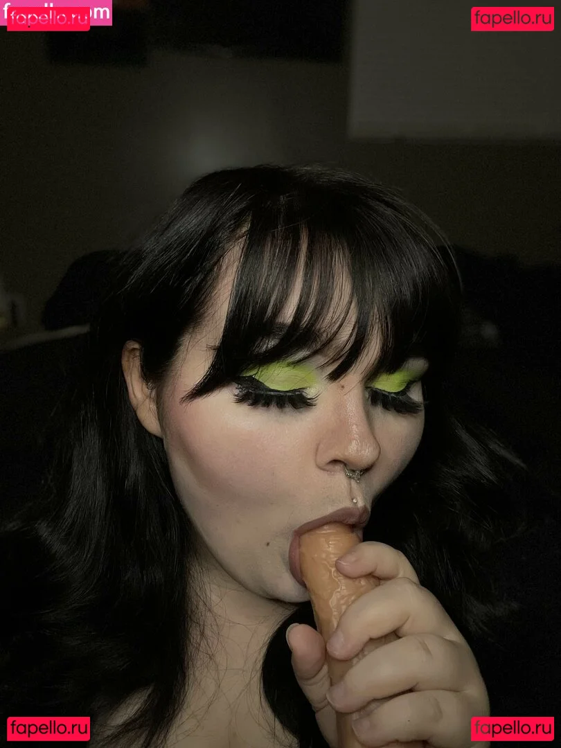 brattyfern Onlyfans Photo Gallery 