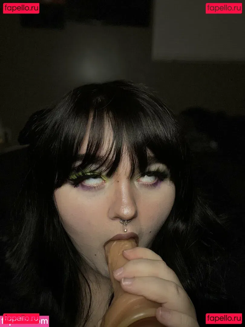 brattyfern Onlyfans Photo Gallery 