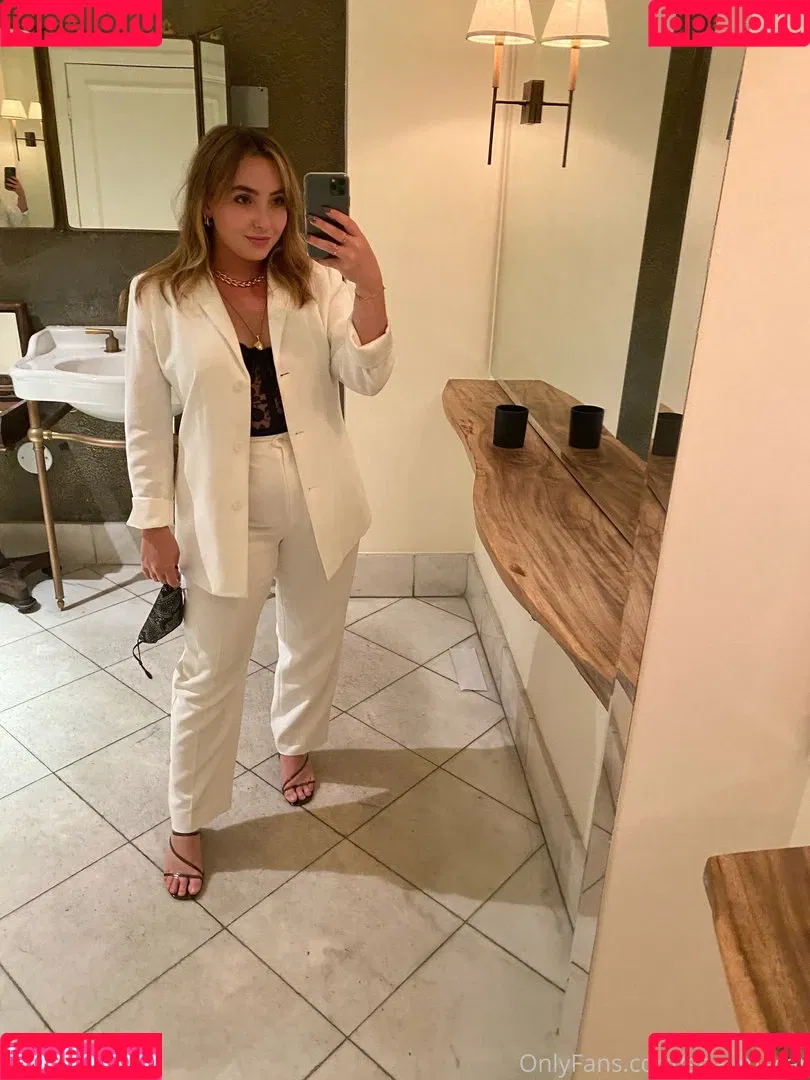 Shannon Carpenter Onlyfans Photo Gallery 