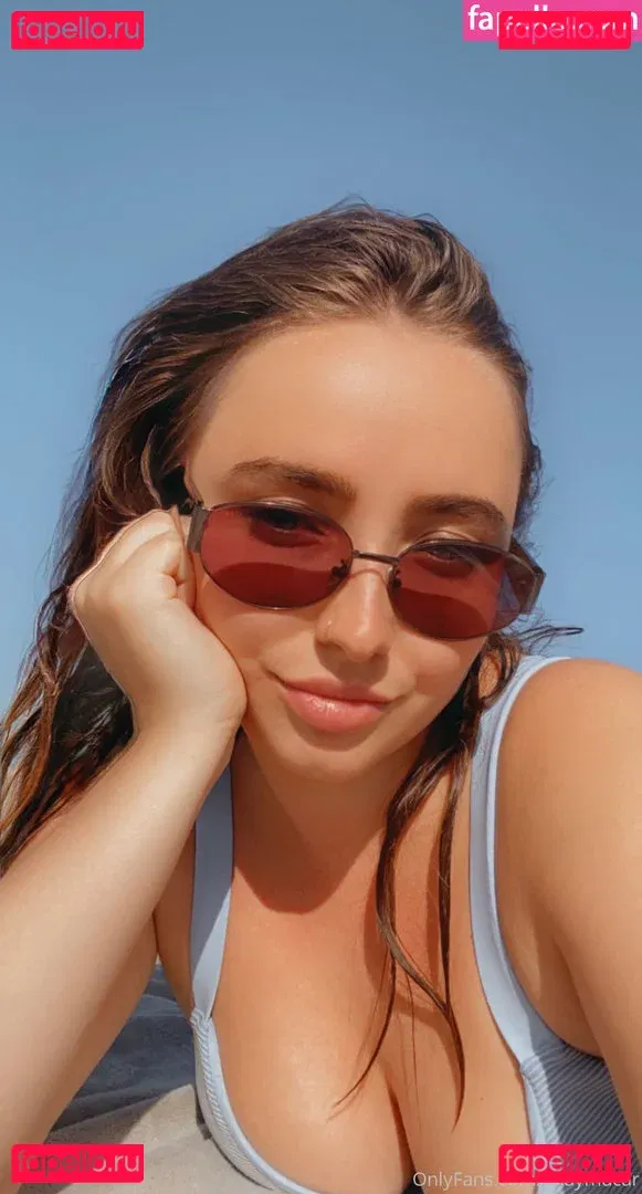 Shannon Carpenter Onlyfans Photo Gallery 