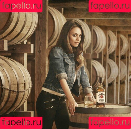 Mila Kunis Onlyfans Photo Gallery 