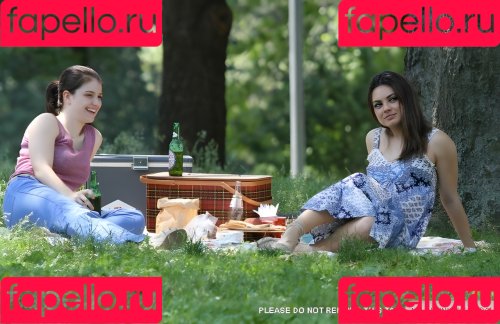 Mila Kunis Onlyfans Photo Gallery 