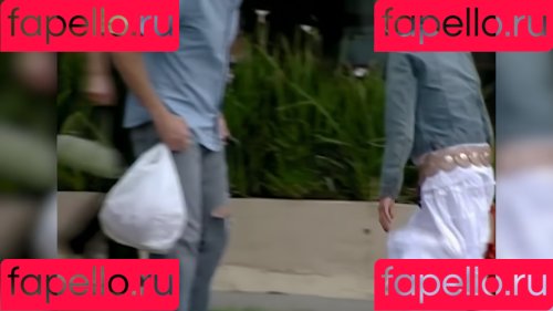 Mila Kunis Onlyfans Photo Gallery 