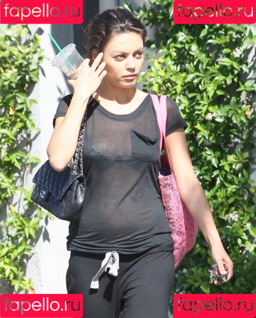 Mila Kunis Onlyfans Photo Gallery 