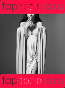 Mila Kunis Onlyfans Photo Gallery 