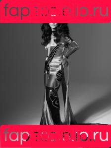 Mila Kunis Onlyfans Photo Gallery 