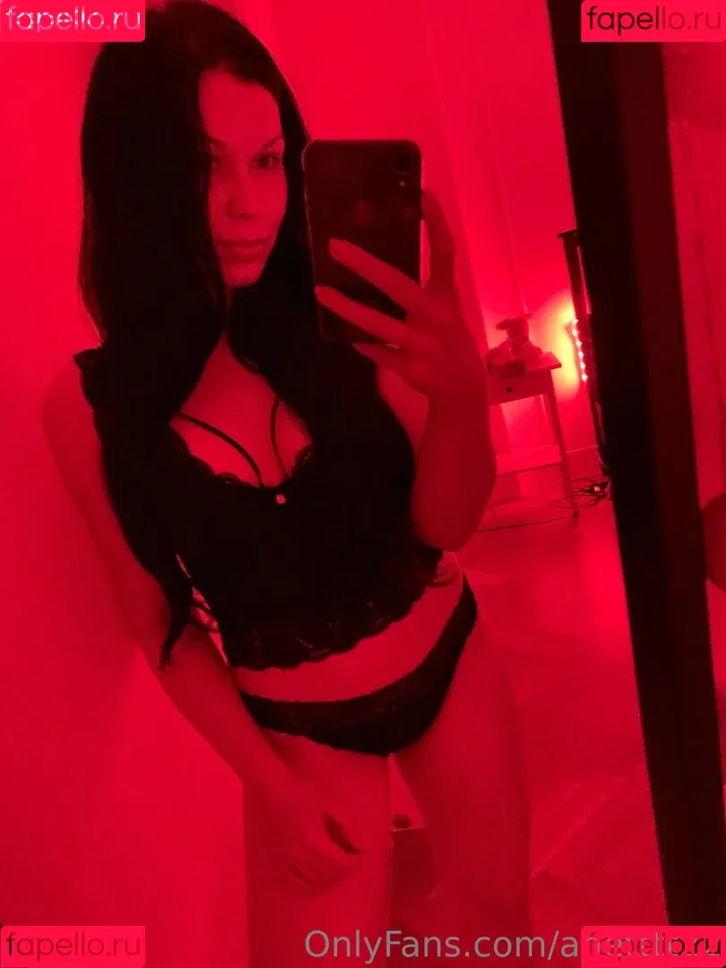 arteich Onlyfans Photo Gallery 