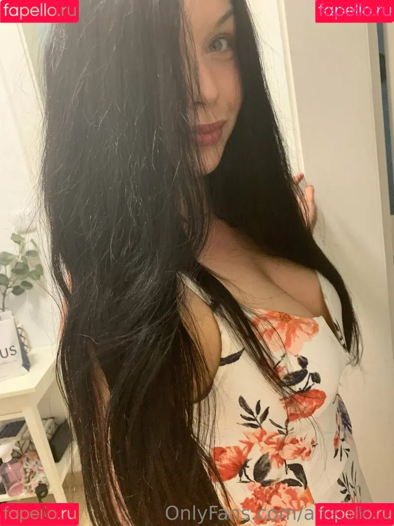 arteich Onlyfans Photo Gallery 