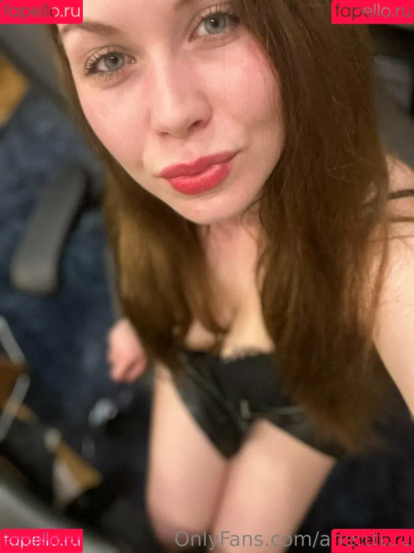 arteich Onlyfans Photo Gallery 