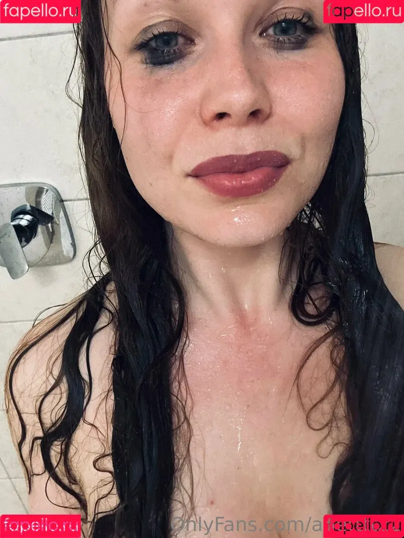 arteich Onlyfans Photo Gallery 
