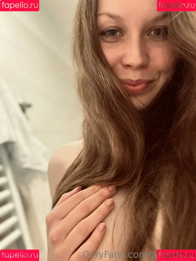 arteich Onlyfans Photo Gallery 