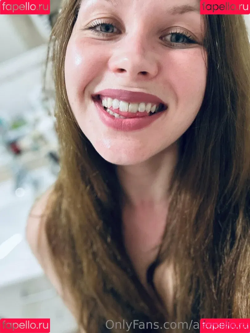 arteich Onlyfans Photo Gallery 
