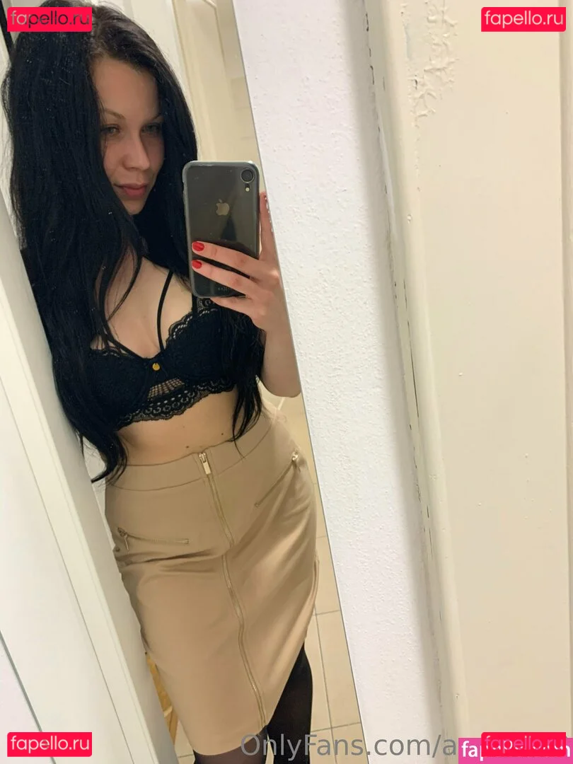 arteich Onlyfans Photo Gallery 