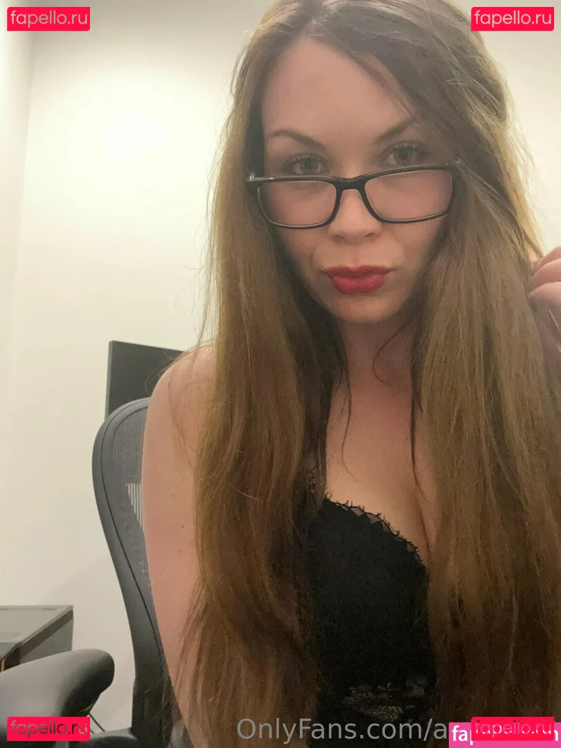 arteich Onlyfans Photo Gallery 