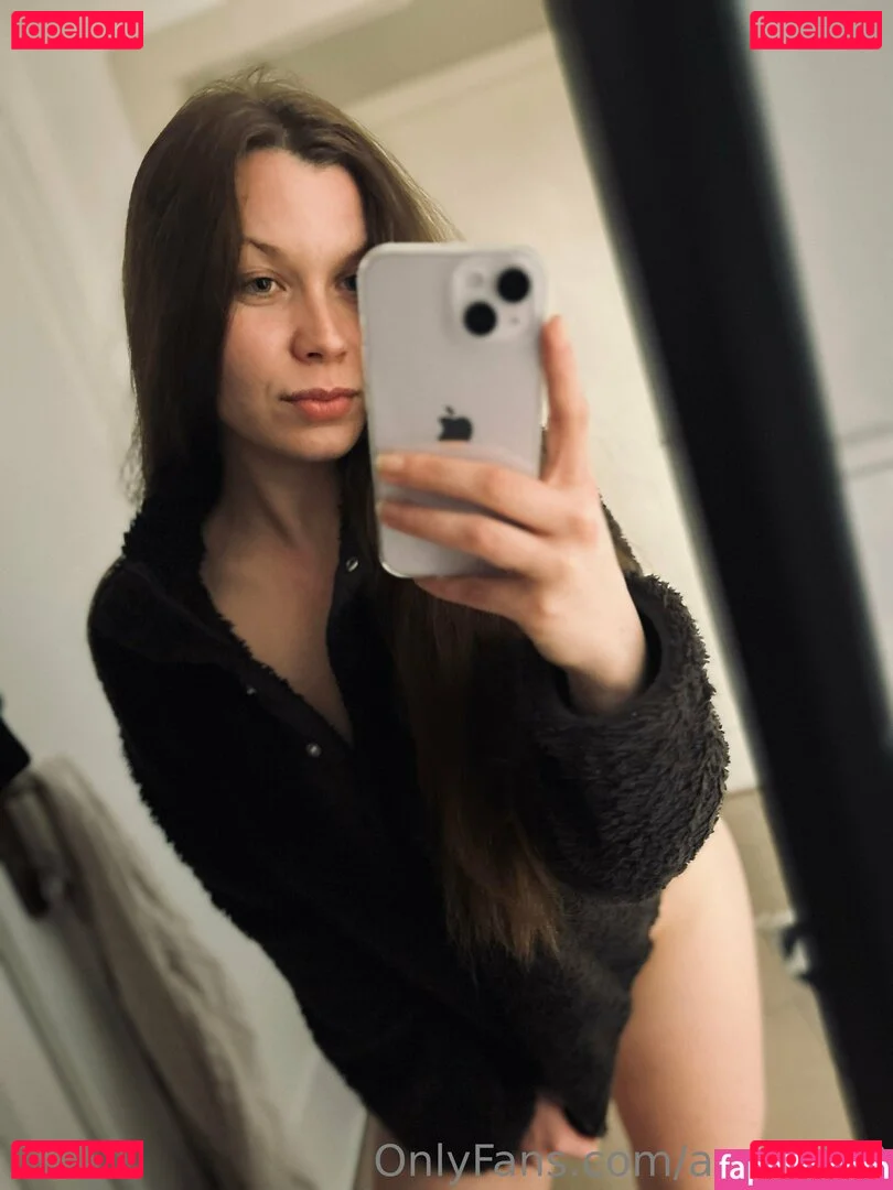 arteich Onlyfans Photo Gallery 