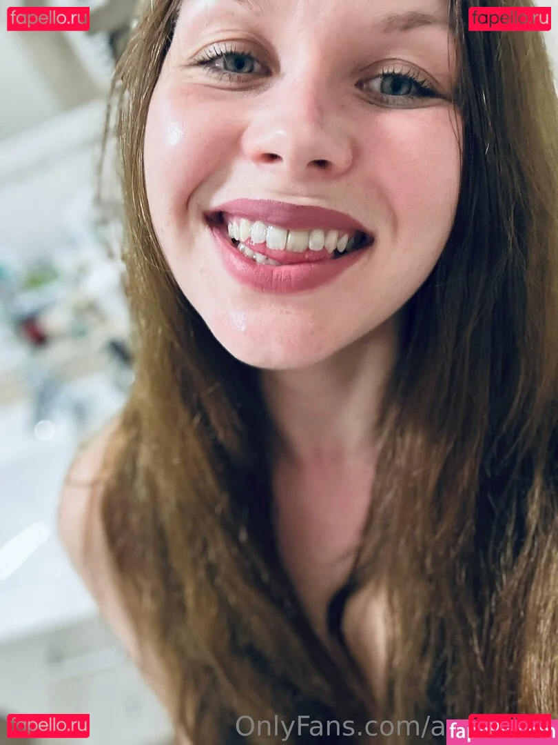 arteich Onlyfans Photo Gallery 