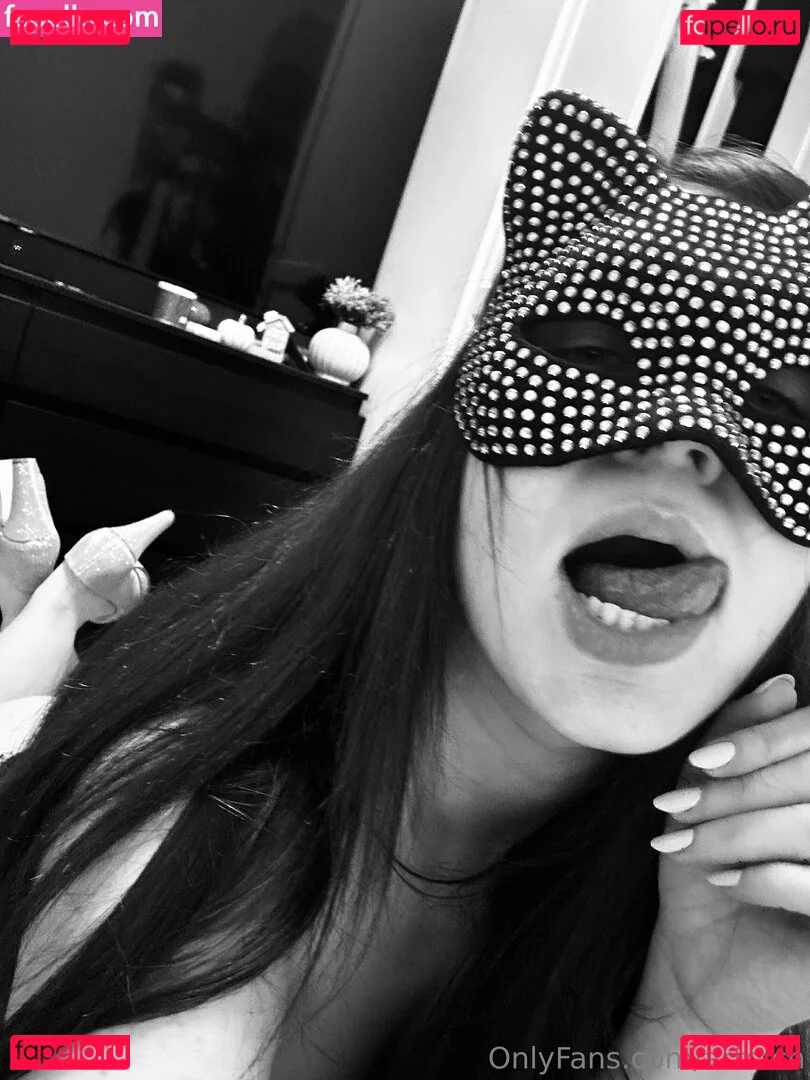 arteich Onlyfans Photo Gallery 